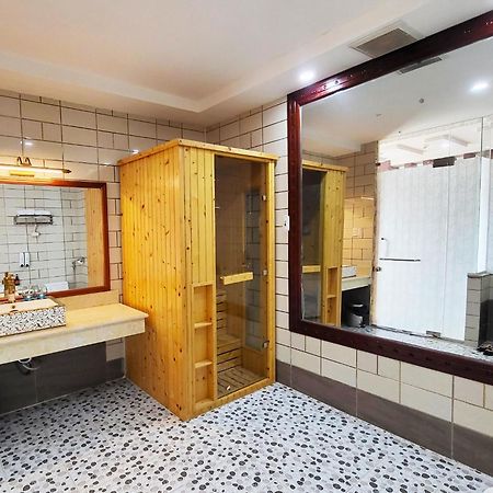 Hoang Son Hotel - Cần Thơ Zewnętrze zdjęcie